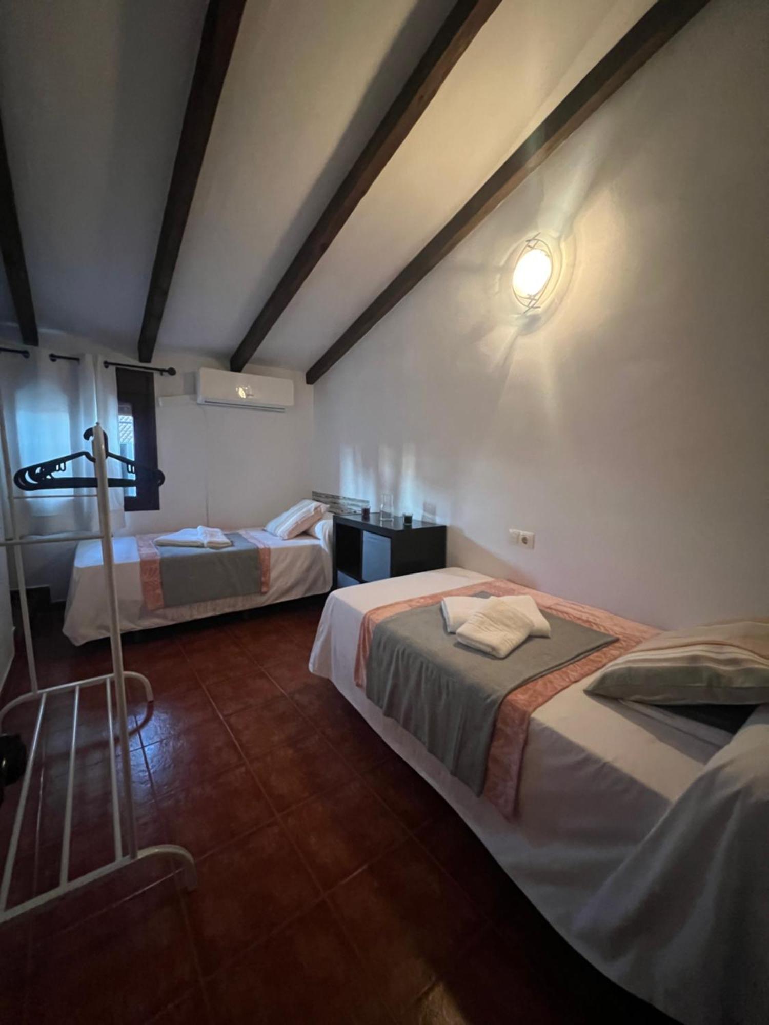 Vila Casa Pancho Zahara De La Sierra Exteriér fotografie